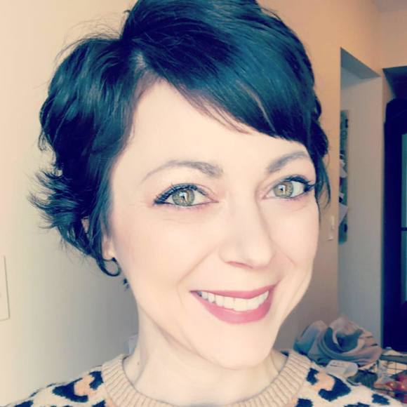 Meet your Posher, Annalisa - Picture 1 of 1